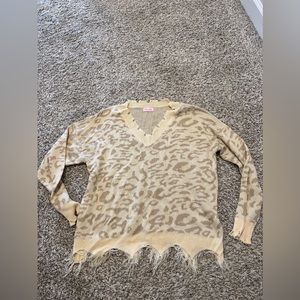 Leopard frayed sweater